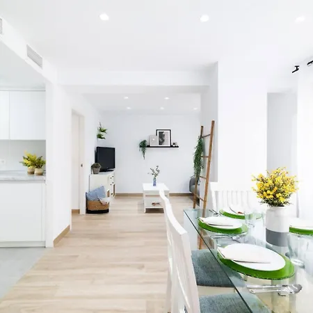 Descubre Piso En El Centro De La Ciudad Apartment *